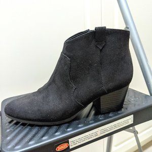 Old Navy Waterproof Booties